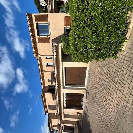 House Nartelles L Bbq & Pool L Shellter בית נופש
