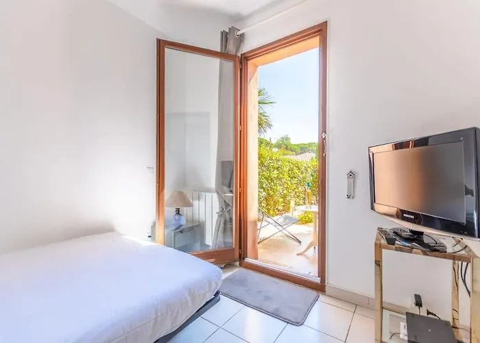 別荘 House Nartelles L Bbq & Pool L Shellter